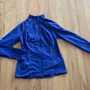 Zella live in jacket. Medium. Blue-purple